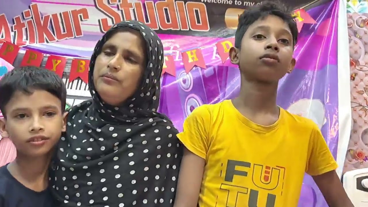 এক মনে তোর প্রেম পিরিতি আরেক মানে অহংকার।ak mne tor pempiriti arek mne tor