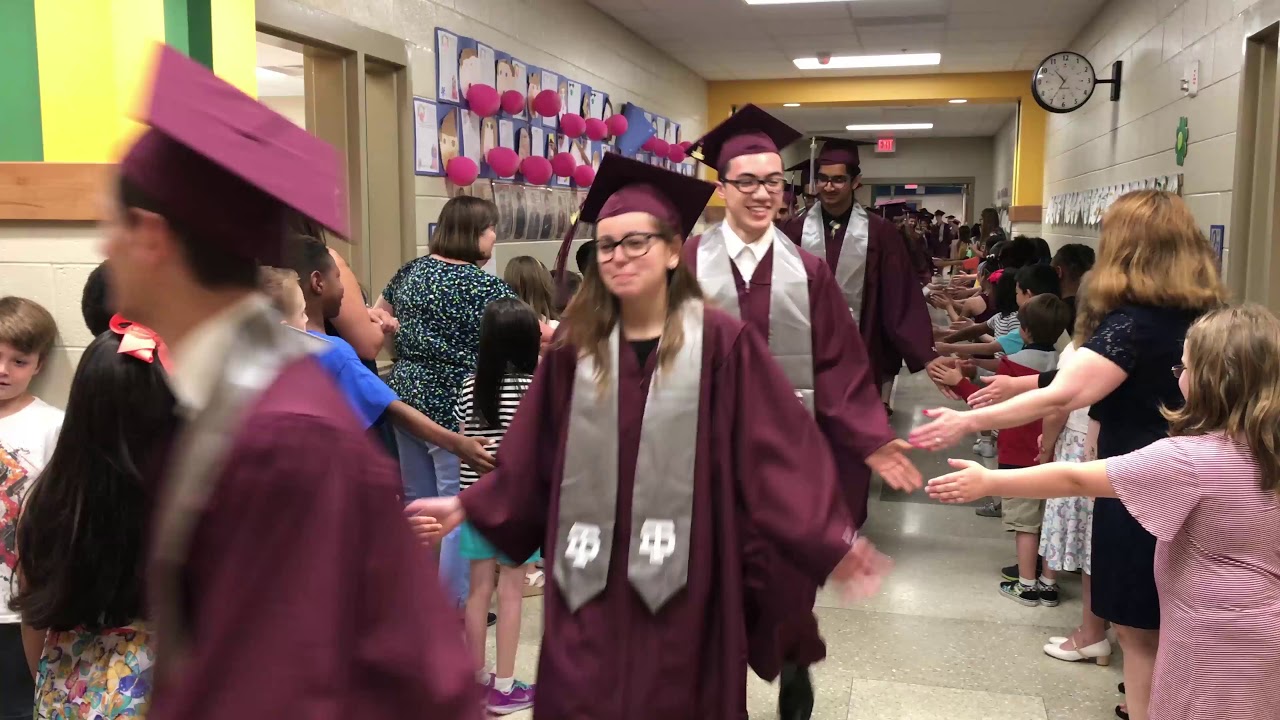 2019 Thomas Dale Senior Walk at Enon Elementary