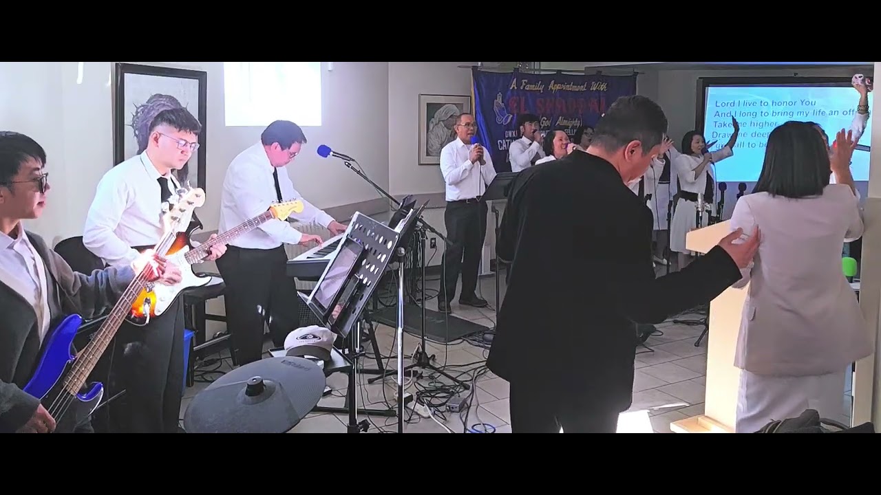 Be with You & I sing Praises by ELShaddai Victoria Chapter Gospel Choir