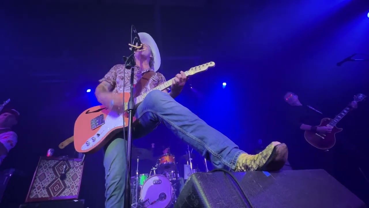 Roger Clyne and the Peacemakers - 