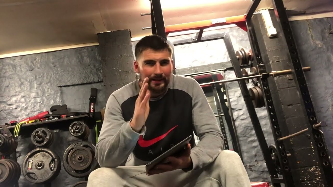 Boxing interval timer app and workout settings