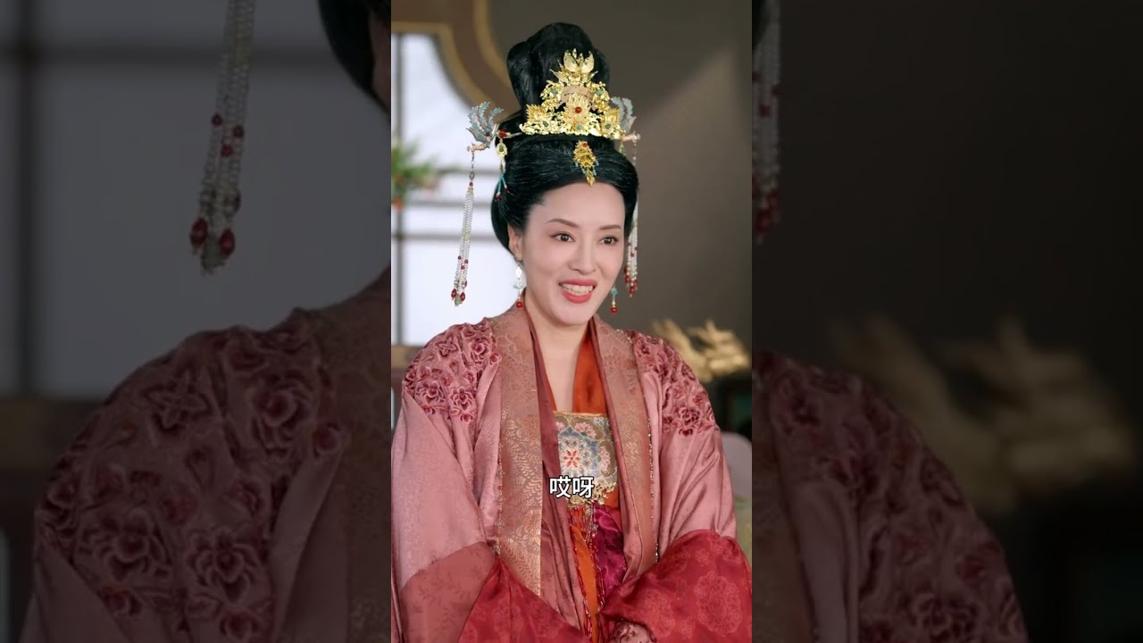 被渣父拋棄的乞丐萌娃轉眼成了攝政王的掌上明珠！她執神筆上能救疫病平戰亂，下能復活皇奶奶愛寵恢復戰神雙目，逆天改命成渣父一家高攀不起的太平公主！#天下短劇 #短劇全集 #萌娃 #drama