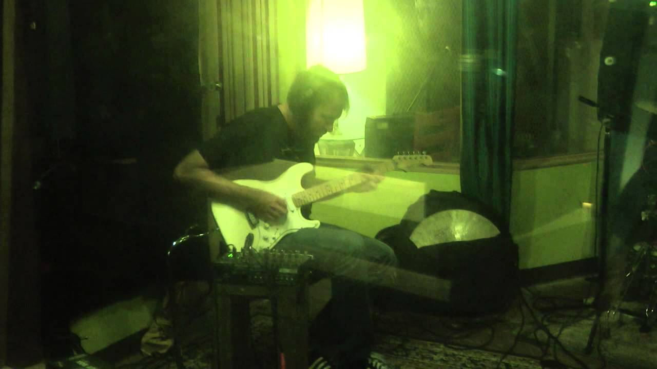 Secret Friend - Live in the studio: 