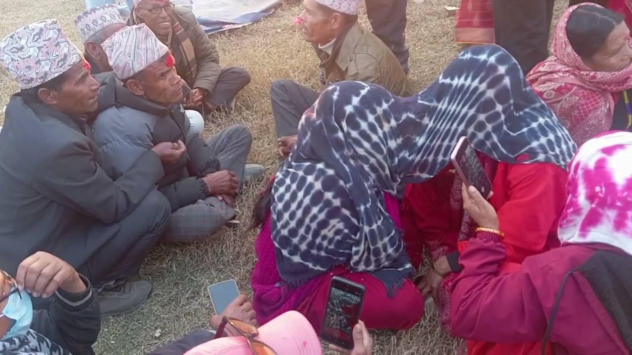 भाईरल कर्णाली लामसेरे भाका सबैले अन्तिम सम्म सुनेर साथ दिनुहोला ।