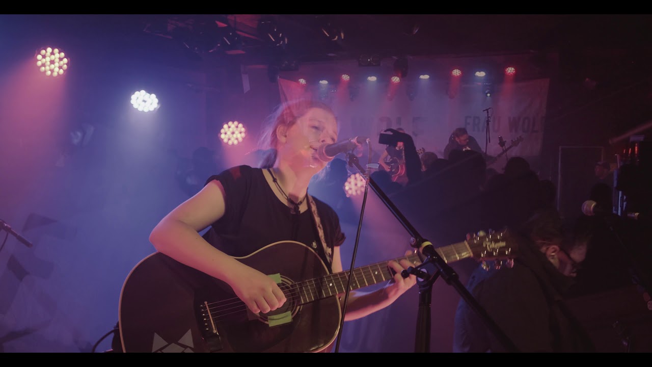 Frau Wolf - HOCH HINAUS (LIVE @ KLEINER KLUB / SAARBR&Uuml;CKEN / LEGENDEN L&Uuml;GEN NICHT TOUR 2020)