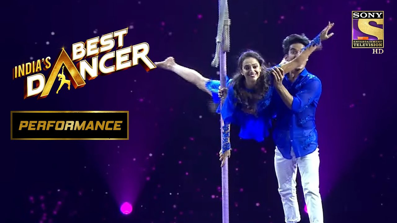 Anuradha & Param का 
