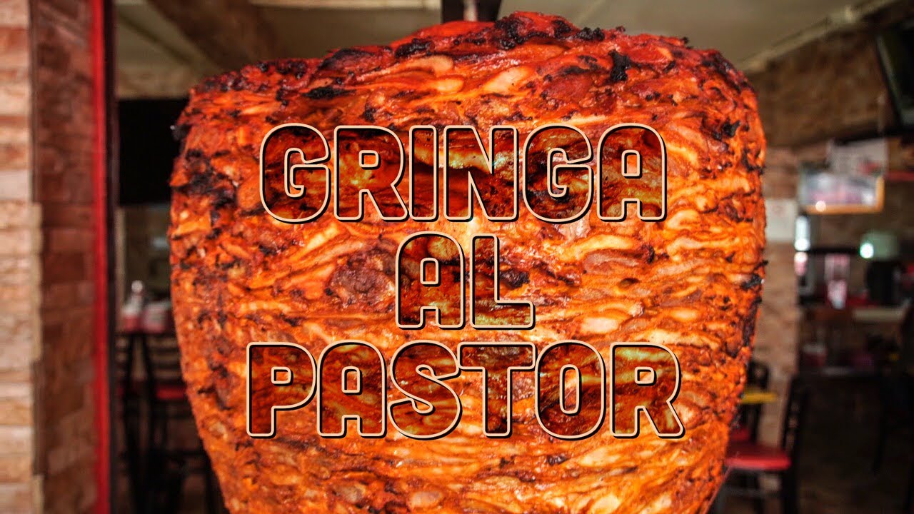 MOLCAJETES Y GRINGAS GIGANTES