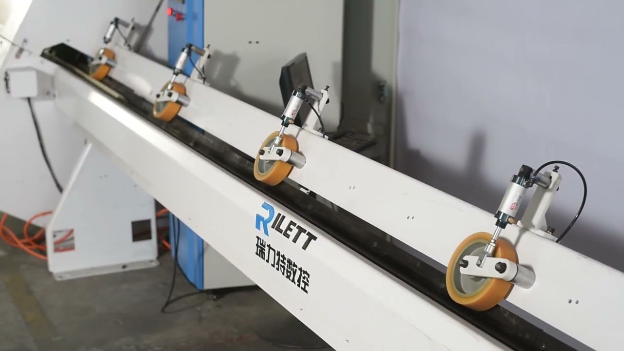 Come and take a look at China's wood optimization saw＃woodworkingmachinery #woodworking ＃wood