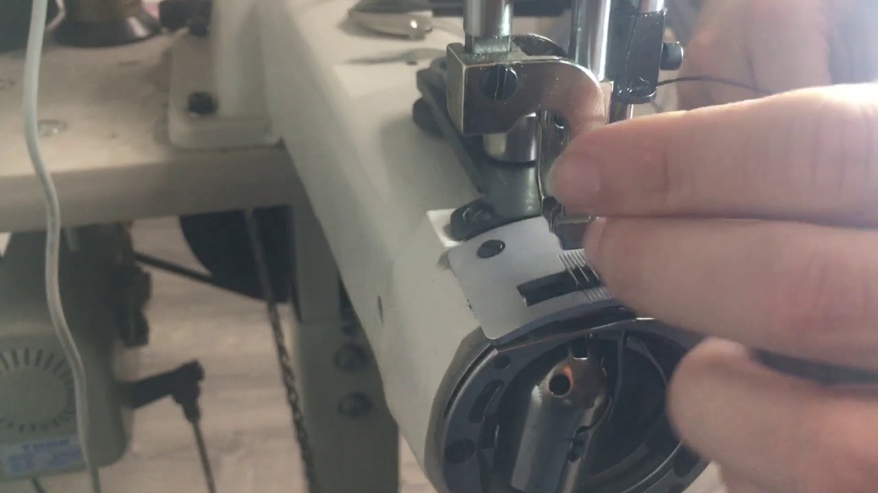 Threading a Thor 441 / Juki 441 Sewing Machine