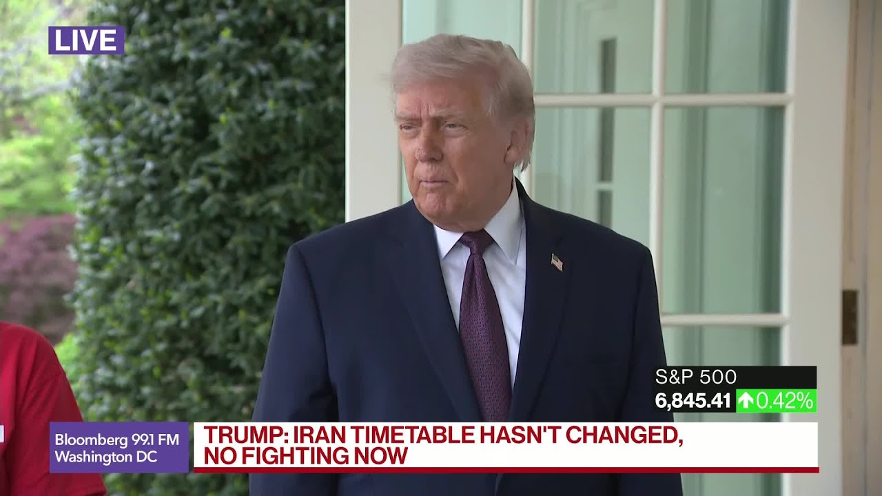 Trump Says Iran Reached Out on Deal as US Blocks Hormuz