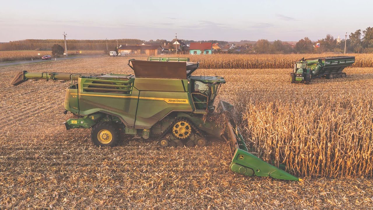 Sklizeň zrnové kukuřice - JOHN DEERE X9 1100 + C16R, 8400 & 8530 + Elmer's Haul Master 1600 🔰
