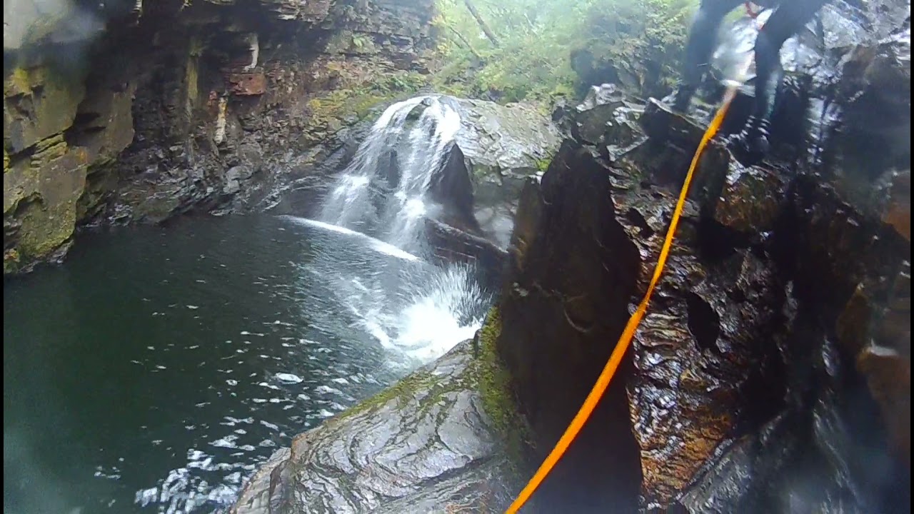 Ceunant Llennyrch Canyoning