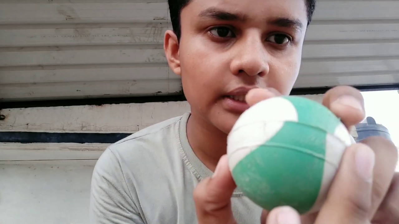 How To Spin A Plastic Cricket Ball.. GULLY CRICKET...