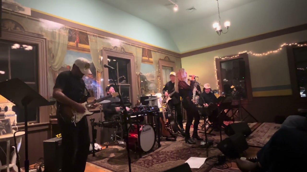 Y45 Band of Gold
