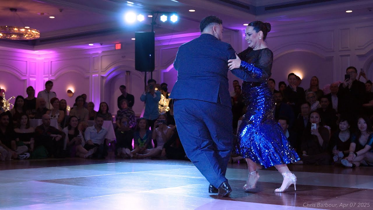 Cynthia Palacios & Sebastian Bolivar Performing to 