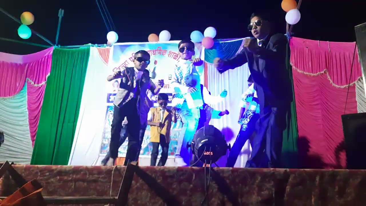 # पुष्पा डान्स