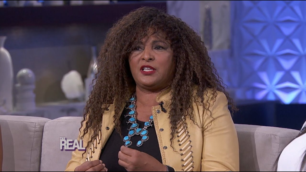 Pam Grier Owns Her Sexuality!