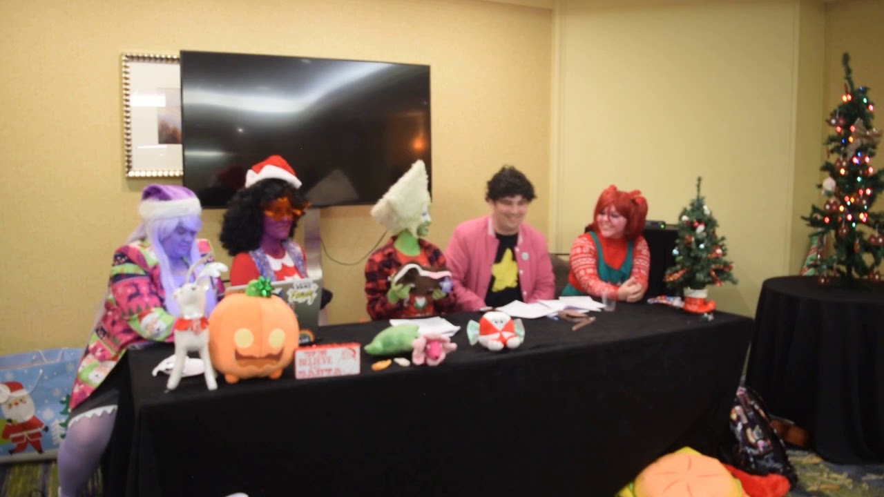 Holmat 2019 Steven Universe and the Holiday Gems Panel Part 1