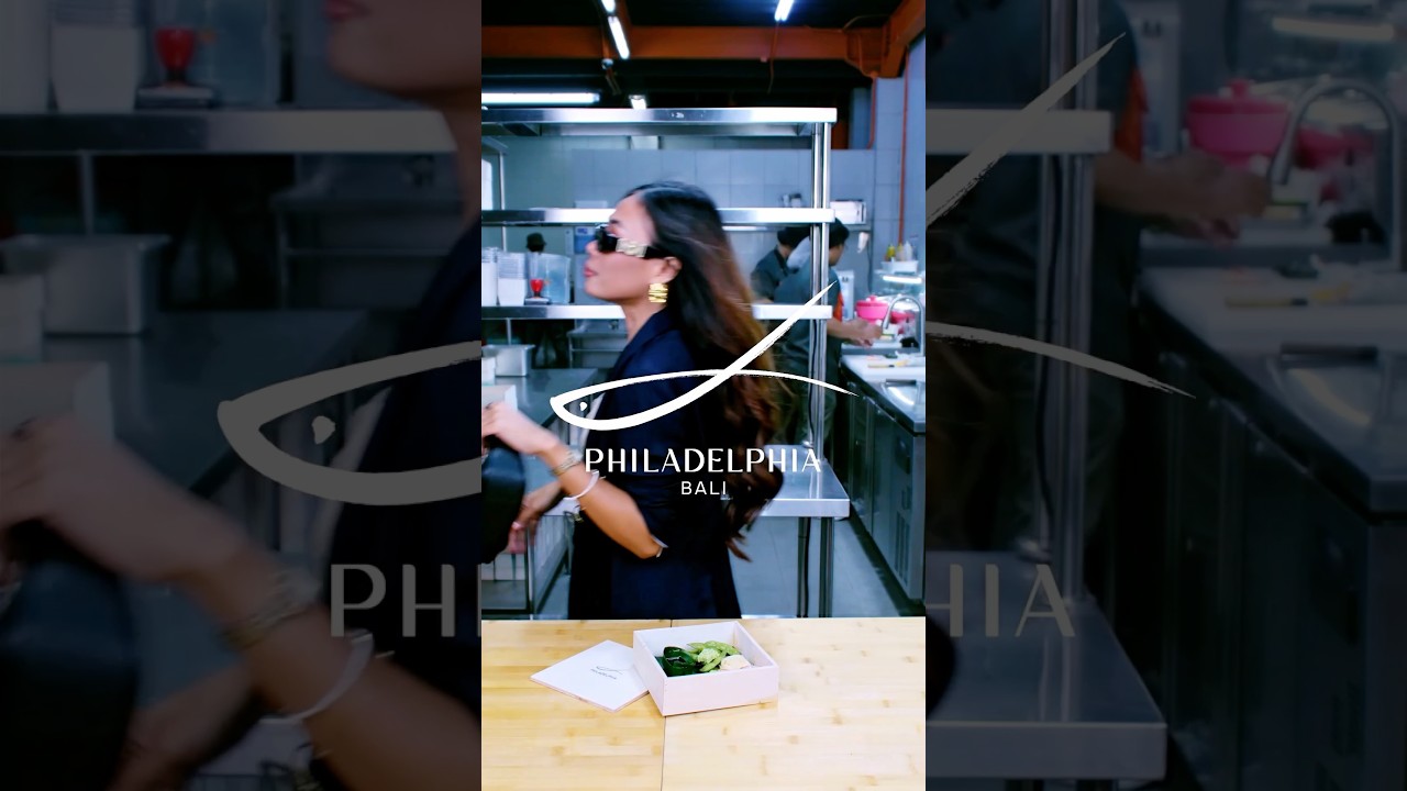 Lady boss on duty ✨🧡  #philadelphiasushi #sushibali #bali #balifoodie