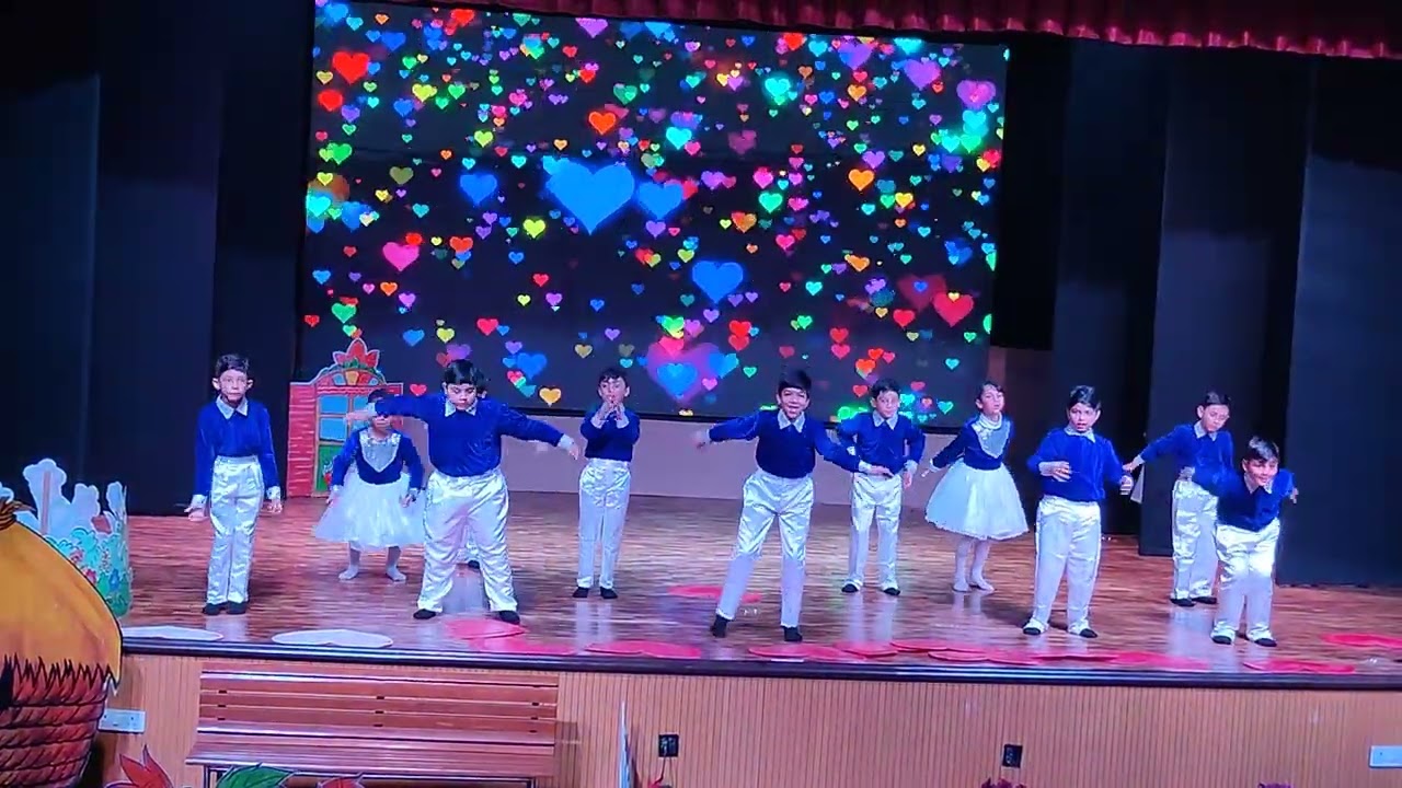 Atharv performing dance on school annual function# Thank you song# Full enjoy 