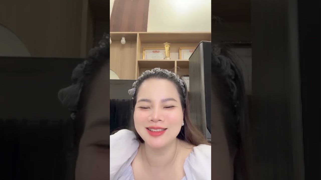 FAN 111 Nể Phục NGUYỄN PHƯƠNG HẰNG về Chuyện “CÔNG CHÚA” 