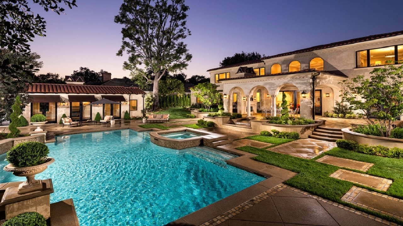 Home Tour : Modern Mediterranean Beauty in San Gabriel Valley