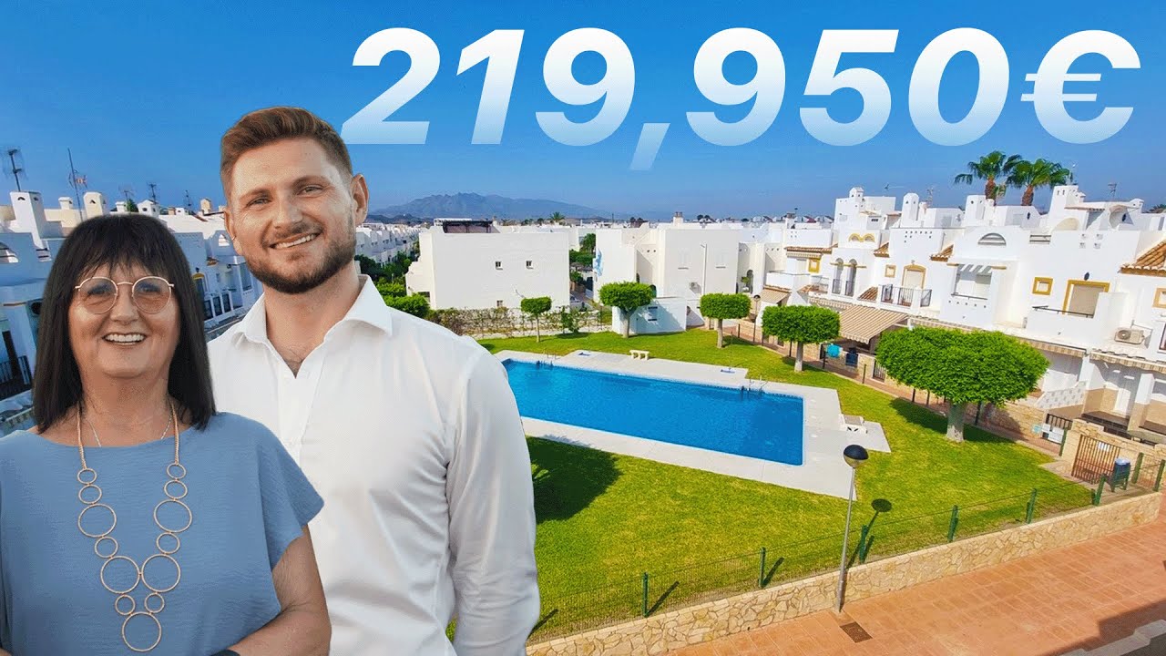 Inside a Beautiful Modern 3 Floor Bright Duplex in Coastal, Vera Playa, Almeria, Spain | B2355