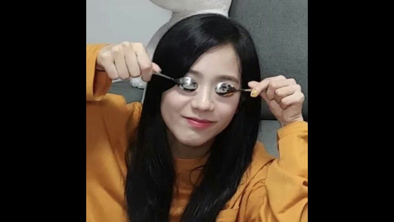Kim Jisoo thật khó hiểu!