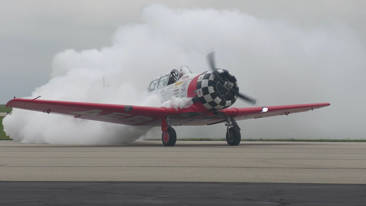 Aeroshell Aerobatic Team Kansas City Airshow 2022