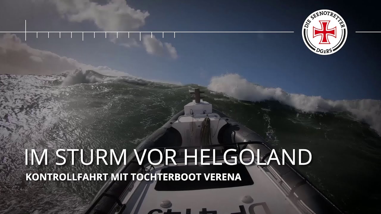 Tochterboot VERENA im Sturm vor Helgoland