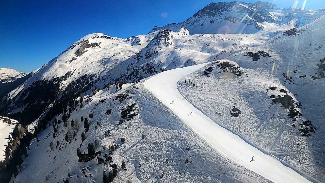 SNOWBOARDING from MAYRHOFEN to HINTERTUX Glacier, Austria | Spring March 2022 | GoPro Hero 8