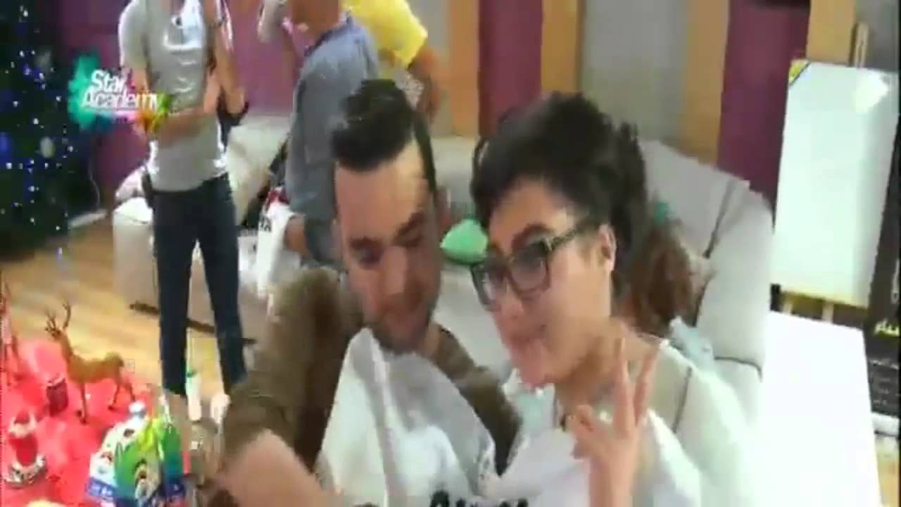 تذكارات وأحلى #Selfie خلال زيارة #محمود محي لطلاب ستار أكاديمي10