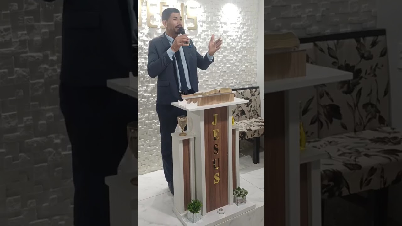 JOAO 6,3-PORQUE DEUS AMOU O MUNDO DE TAL MANEIRA...