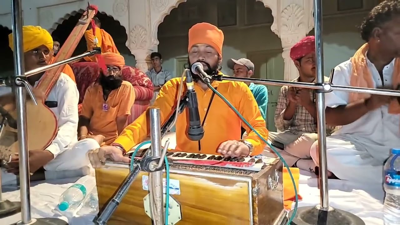 रमते जोगी ने मारा आदेश देवना रे ।। संत मोहन पुरी जी महाराज तारातरा मठ MJT RAJASTHANI