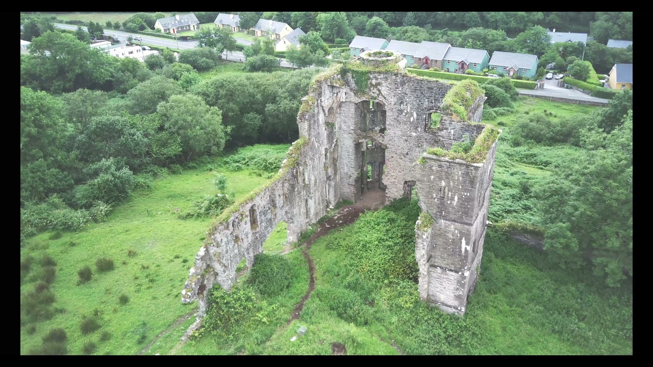 19) Wynn's Castle - The Glenbeigh Towers Castle - Kerry County - Ireland (video 4K)