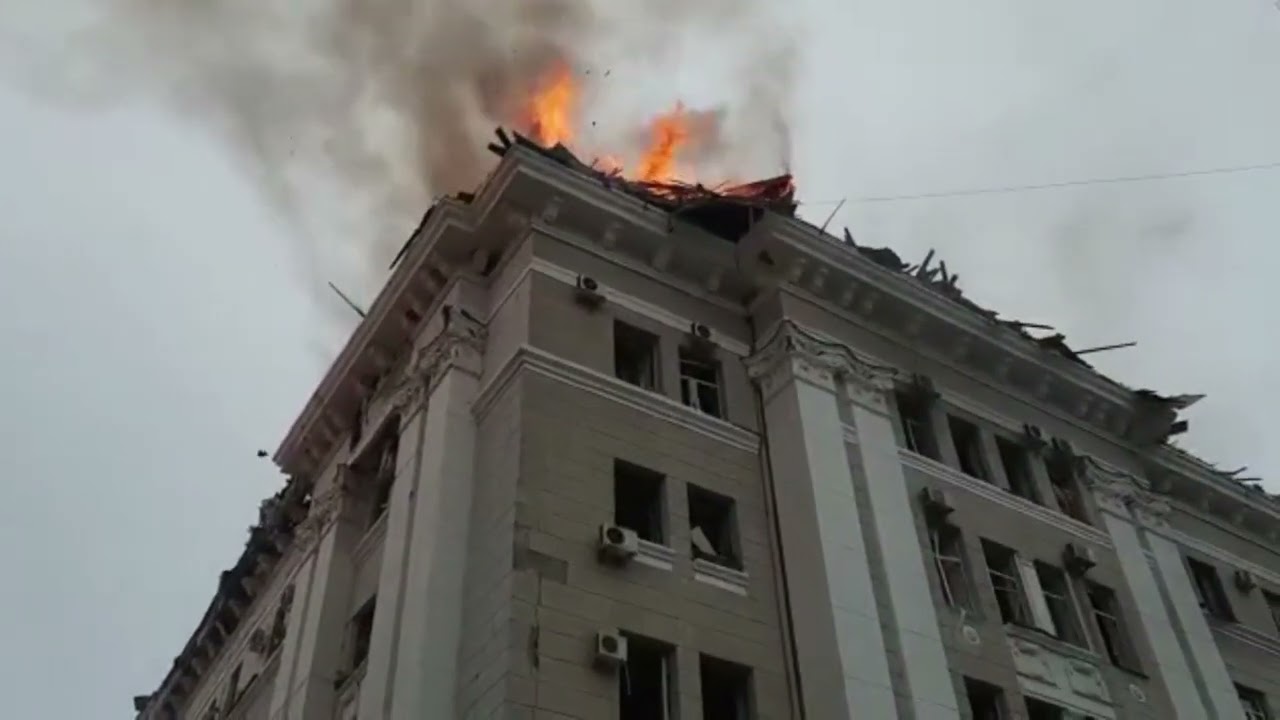 Russian forces destroy a university in Kharkiv Ukraine