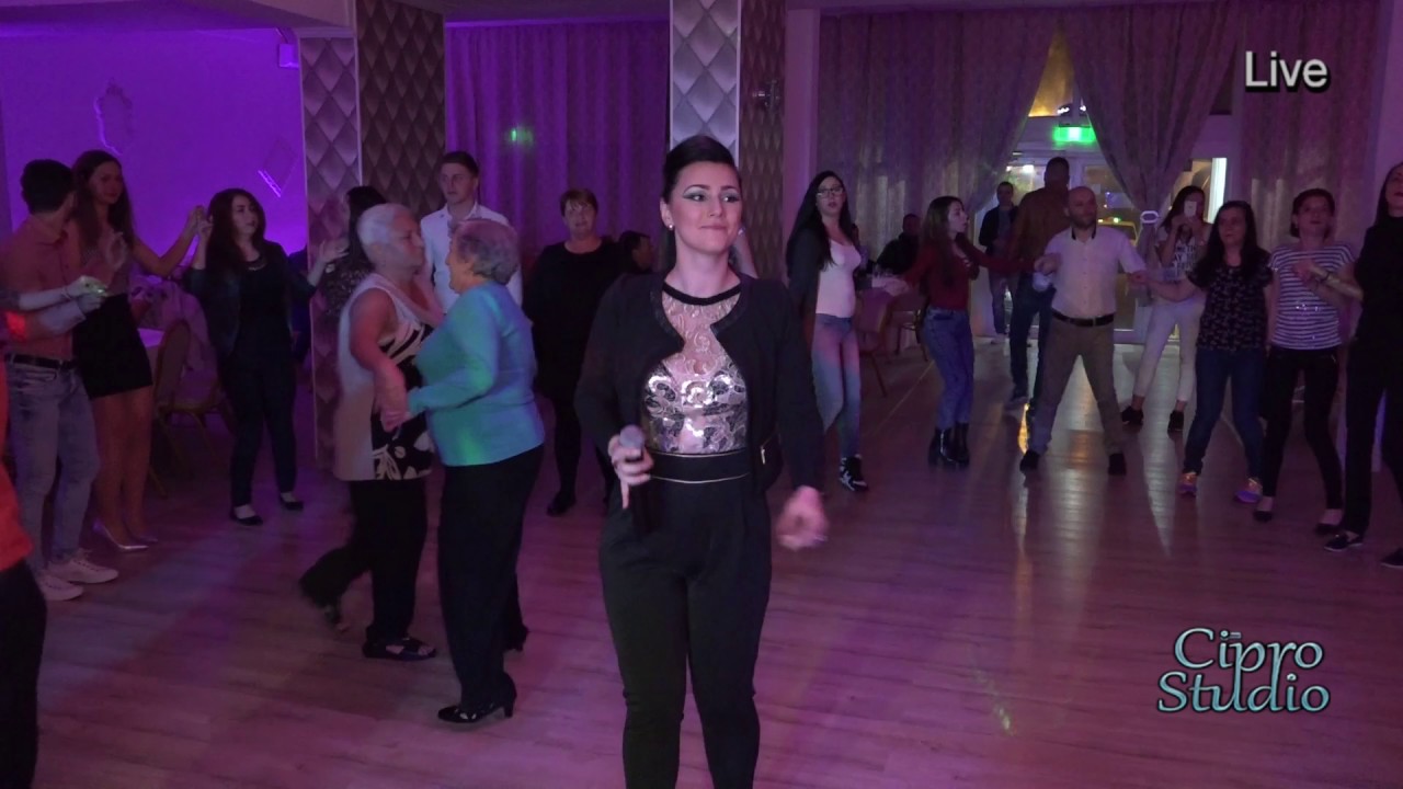 Geanina Blaga Super show live - Ce n-as da sa fiu o frunza/Cand dau firele carunte