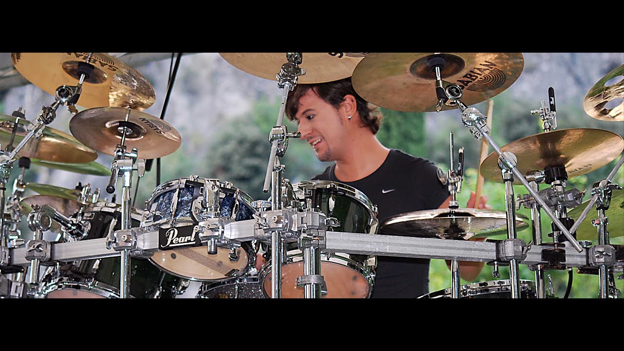 Riccardo Merlini Solo in Mike Manginni  Clinic.