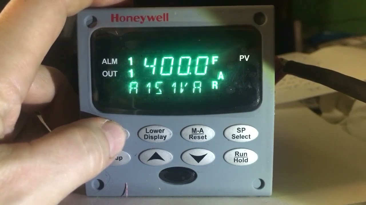 Honeywell UDC-2500 alarm programming