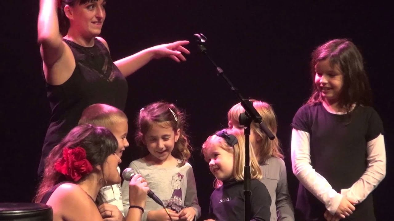 Rozalén - Teatre Juventut - 09.11.2013 Las Hadas Existen