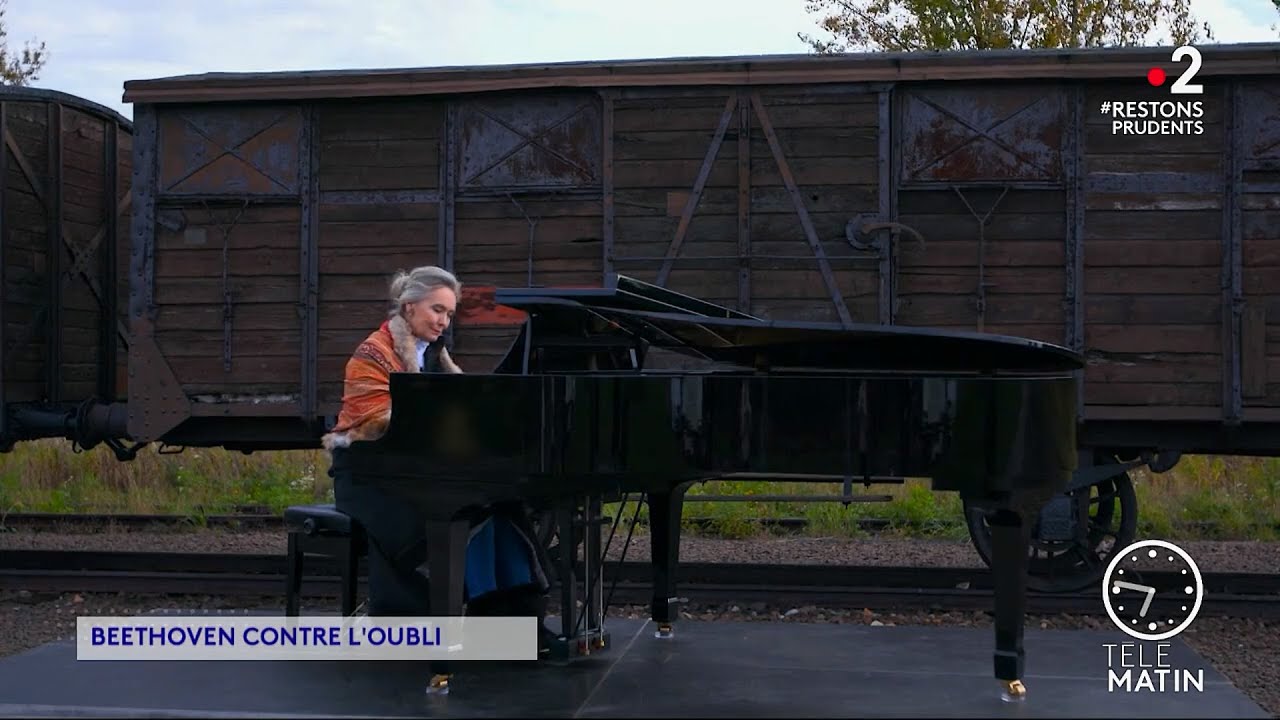 Elizabeth Sombart France 2 -  Auschwitz -  16 dec 2020