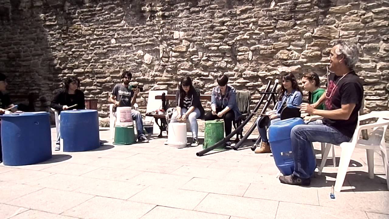 TALLERES DE PERCUSIÓN - BATUKADA RECICLADA