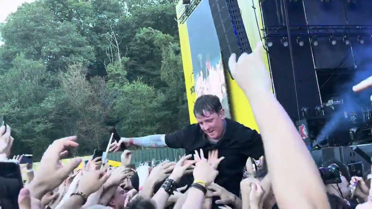 Bleed From Within - In Place of Your Halo (live İstanbul)