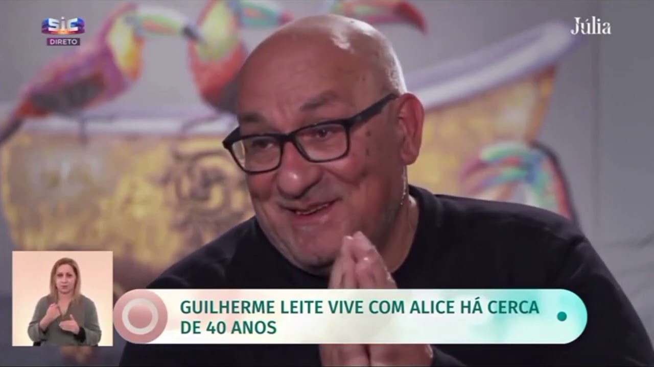 A Saloia TV   Entrevista a J&uacute;lia Pinheiro na SIC