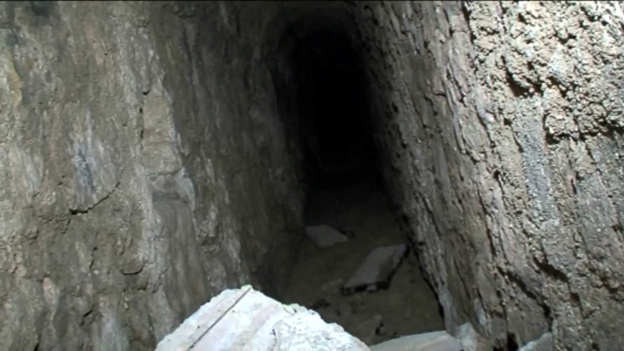 Preventorio de Aguas de Busot - Descubriendo un tunel nuevo.
