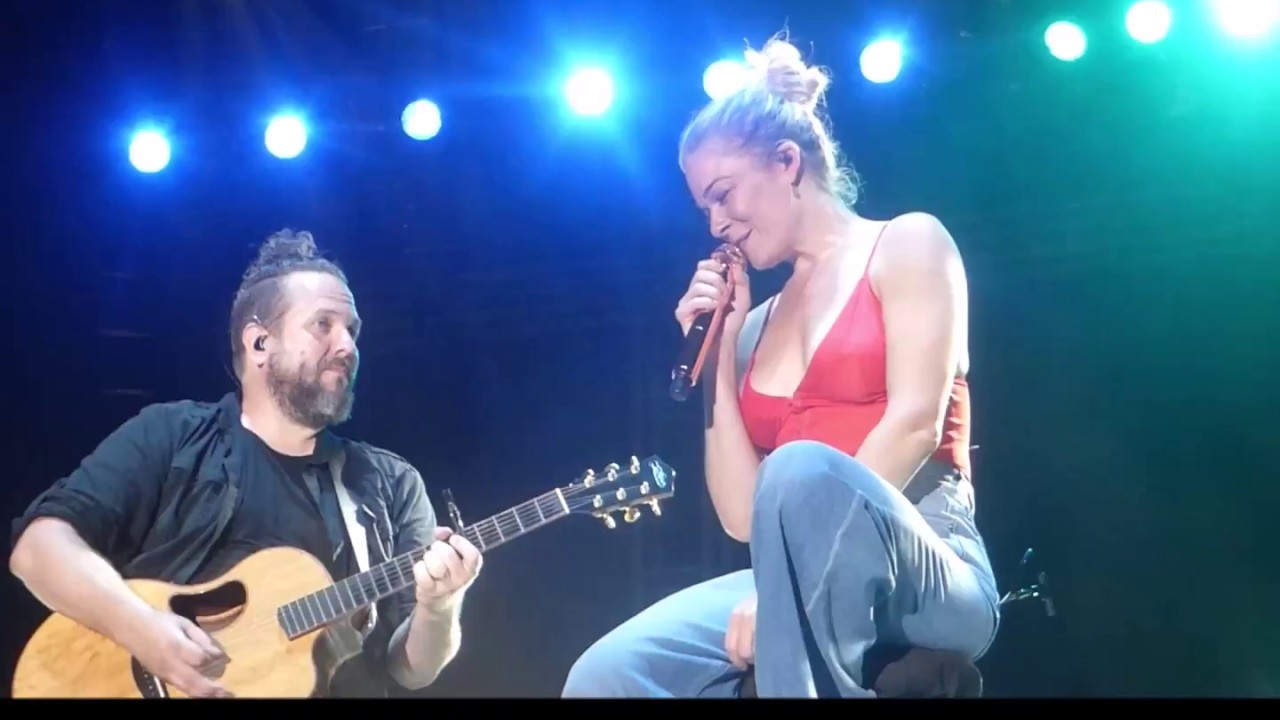 LeAnn Rimes - Rocket Man - 2018 Ventura County Fair