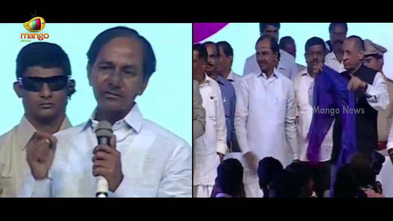 CM KCR Powerful Speech at HICC | Telangana Formationa Day 2016 Celebrations | Mango News