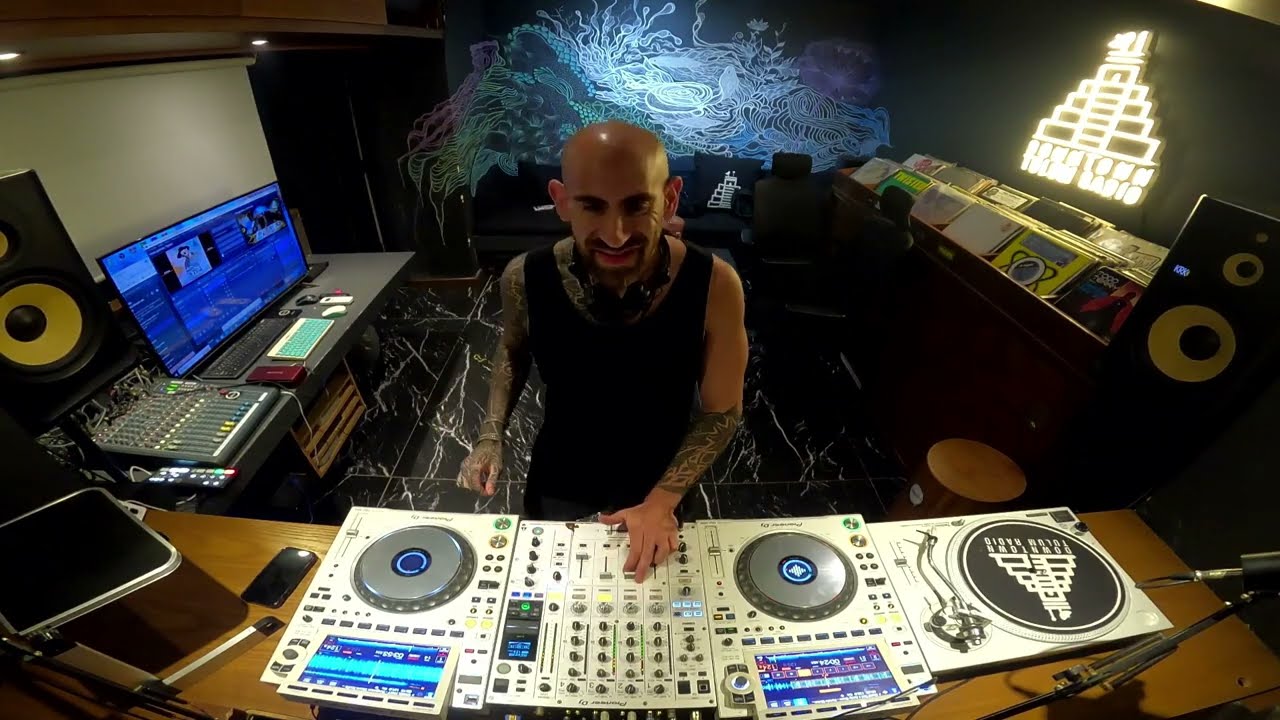 Aaron Sevilla @ Downtown Tulum Radio (The Guest Mix)