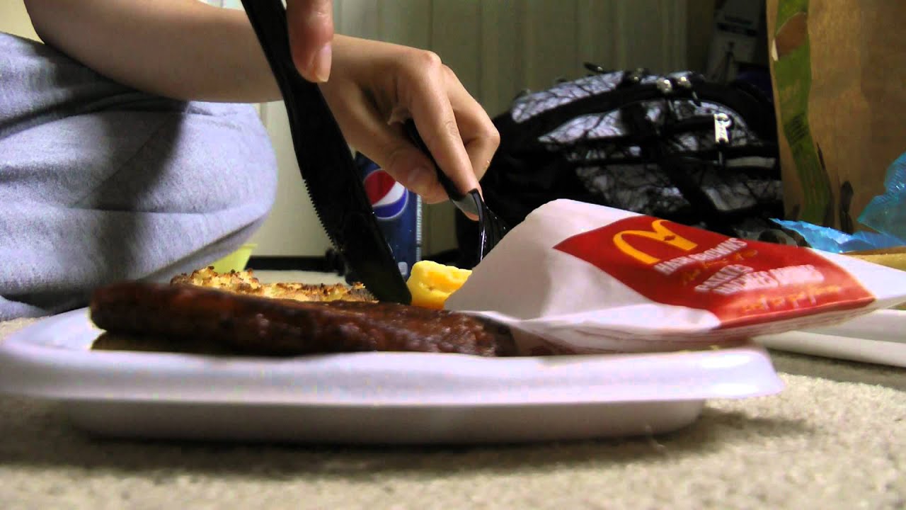 Trying the McDonalds Big Breakfast with Hot Cakes (Canadian)