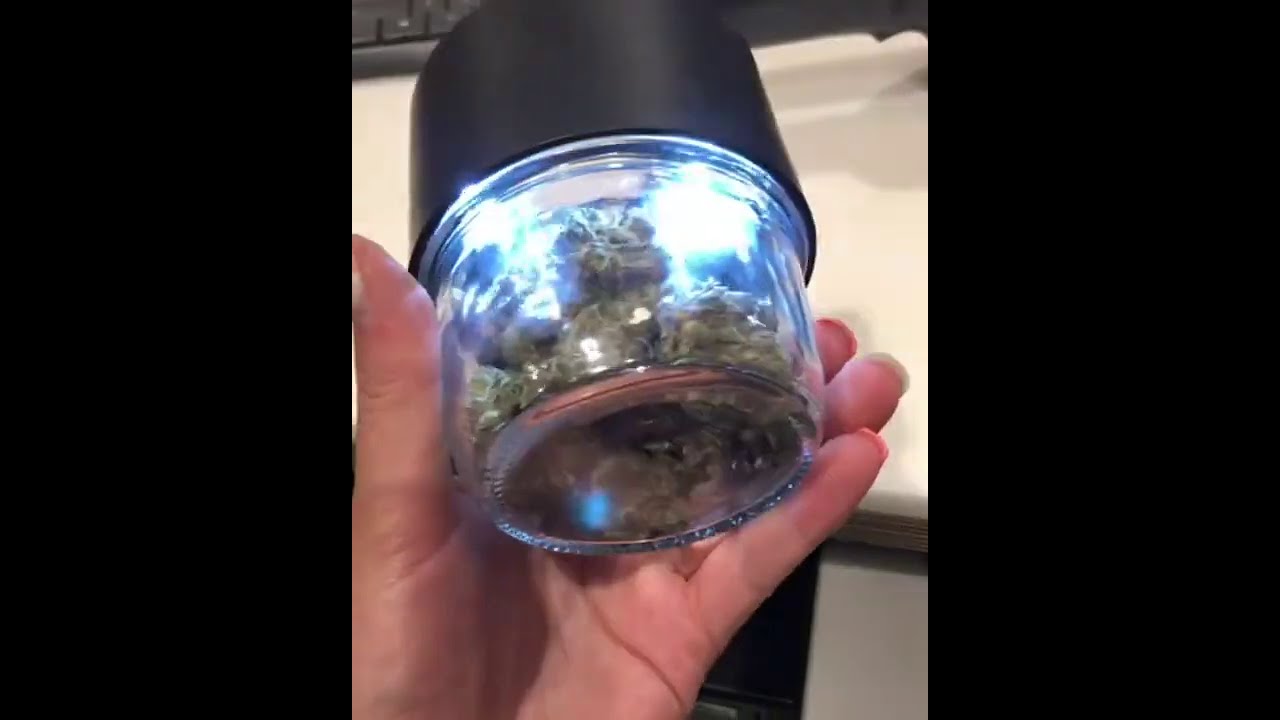 MasonBrite&trade; LED Magnifying Stash Jar Lid Review